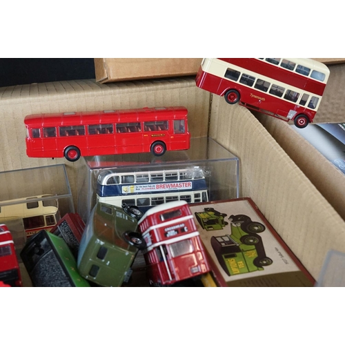 390 - Collection of mixed diecast models to include Britbus, Burago, Corgi Rail Legends, Atlas Great Briti... 