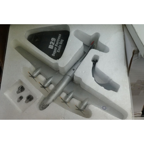 394 - 20 Boxed Atlas diecast models planes & ships models to include Military Giants of The Sky, complete ... 