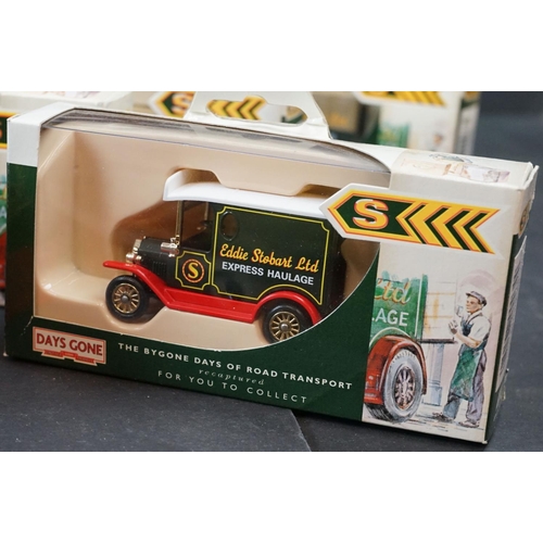 400 - Collection of 25 boxed and carded Eddie Stobart diecast models to include Corgi 66201 Transit Van, V... 