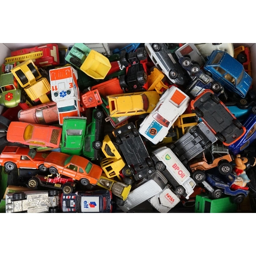 404 - Large group of circa 1980s plastic and diecast models to include Majorette, corgi, Matchbox etc