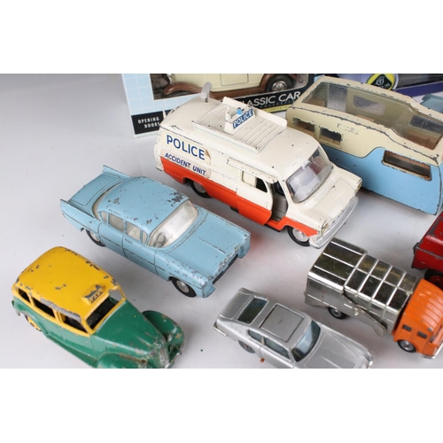 424 - 17 mid 20th play worn diecast models to include Dinky, Husky & Triang Spot On featuring Spot On Vaux... 