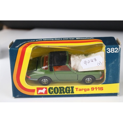 436 - Boxed Corgi 382 Porsche Targa 911S diecast model in dark green with black roof (diecast ex, box a li... 