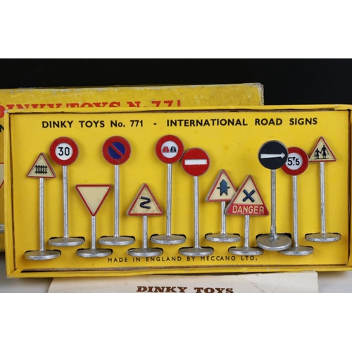 443 - Boxed Dinky 771 International Road Signs (complete & vg), boxed Dinky 12 One Dozen Tyres (with 5 tyr... 