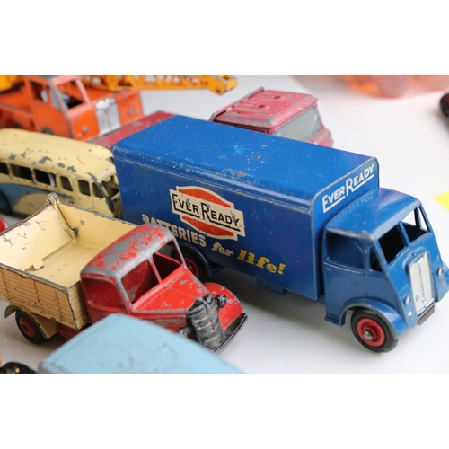 454 - Around 20 play worn mid 20th C onwards Dinky diecast commercial models to include 275 Brinks Armoure... 