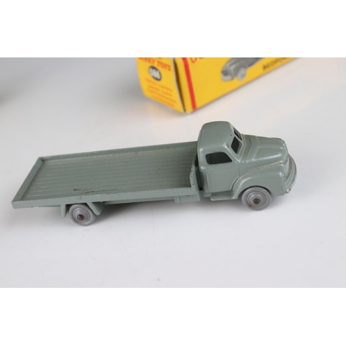 499 - Three boxed Dinky Dublo diecast models to include 066 Bedford Flatbed in grey, 069 Massey Ferguson T... 