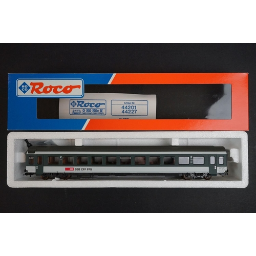 17 - Boxed Roco HO gauge 43655 SBB BR460 locomotive plus 10 x boxed items of Roco rolling stock (11 items... 