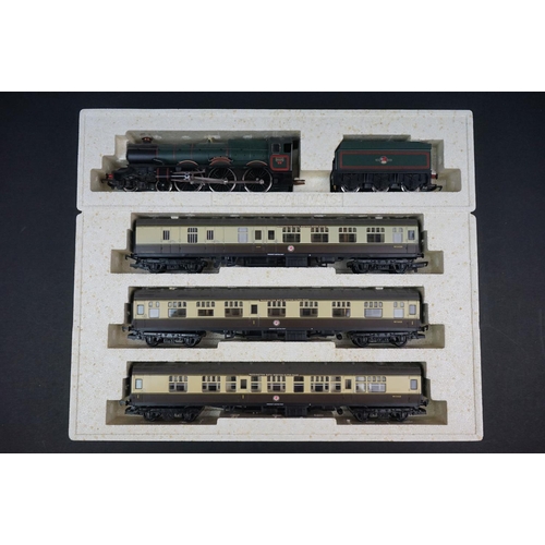 20 - Boxed Hornby OO gauge ltd edn R2077 The Merchant Venturer King Class Locomotive and three coaches Tr... 