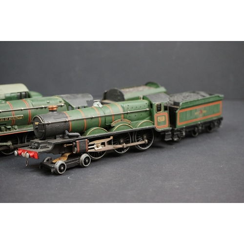 22 - Five Hornby Dublo locomotives to include Duchess of Montrose, Bristol Castle, 2-6-4 BR 80033 in blac... 