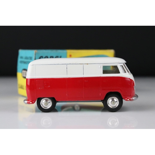 513 - Boxed Corgi 433 Volkswagen Delivery Van diecast model in two tone red/white, ex