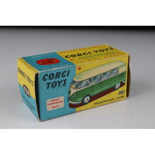 516 - Boxed Corgi 434 Volkswagen Kombi diecast model in two tone off white/green, diecast ex, box gd