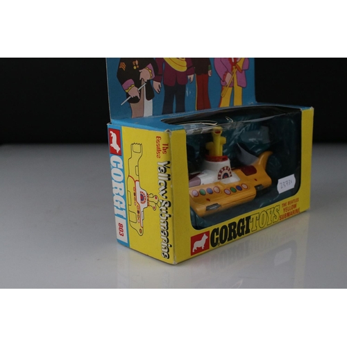 532 - Boxed Corgi 803 The Beatles Yellow Submarine diecast model, diecast and decals excellent, box with t... 