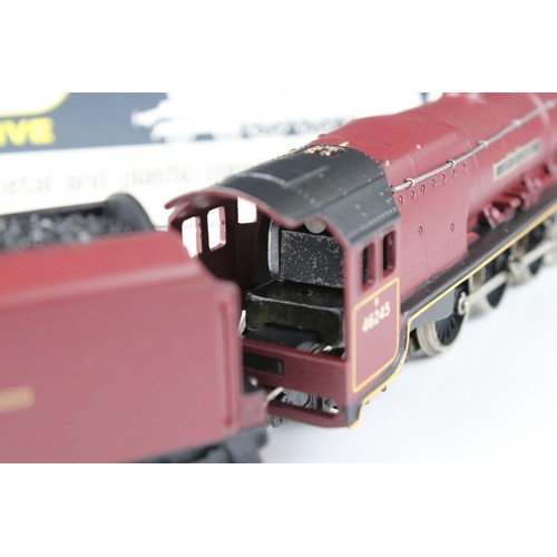 114 - Boxed Wrenn OO gauge W2226 4-6-2 City of London locomotive, BR maroon, excellent with original paper... 