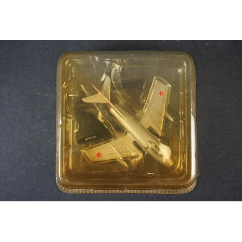 272 - 11 packaged diecast model aircraft to include Nakajima Ki-43, de Havilland Mosquito FB VI, Fiat G.55... 