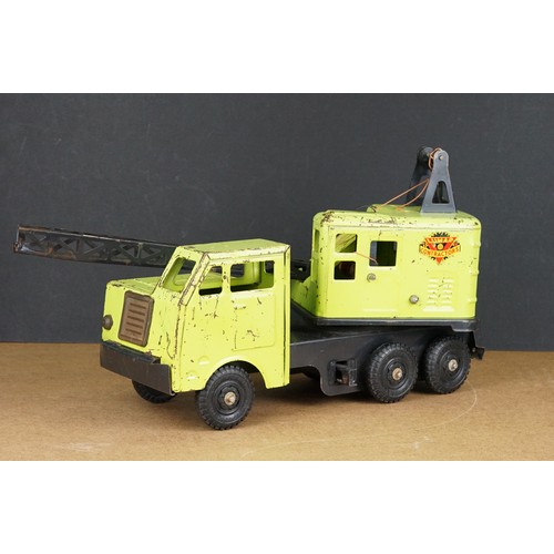 386 - Collection of play worn diecast models to include Corgi, Dinky etc featuring military examples plus ... 