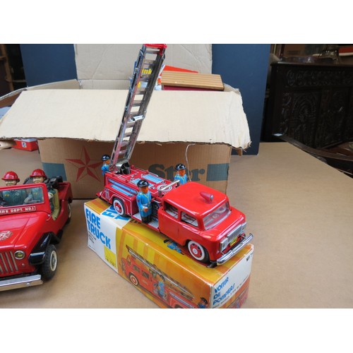 370A - Collection of fire service related models to include tinplate jeep, boxed tinplate fire truck & diec... 