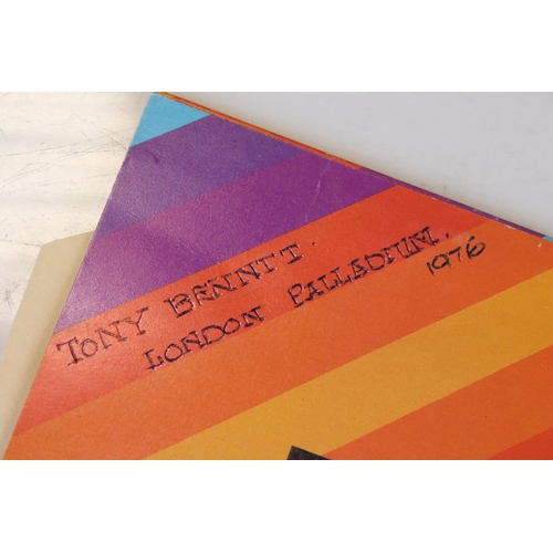 792 - Vinyl & Autograph - Tony Bennett Sings Life Is Beautiful on Improv IMP 7112 signed to the front by T... 