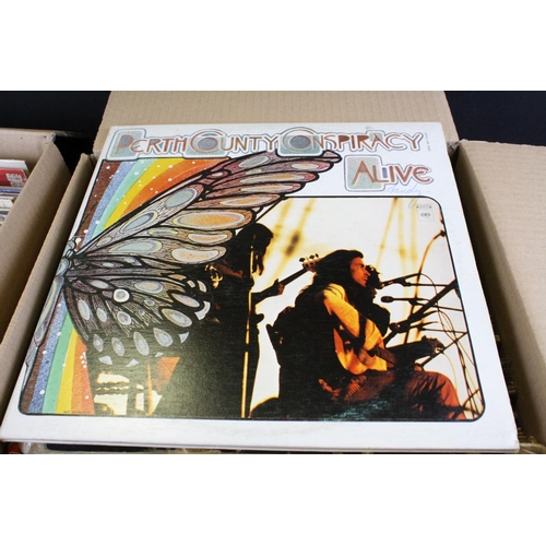 786 - Vinyl - Over 150 rock & pop LP's including Led Zeppelin, Concert For Bangladesh, Frank Zappa, Tanger... 