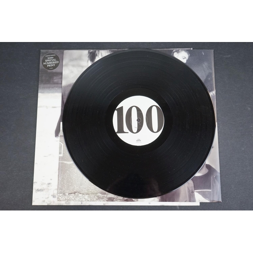 201 - Vinyl - Three Indie / Rock LPs to include Idlewild 100 Broken Windows with ltd edn numbered print (0... 