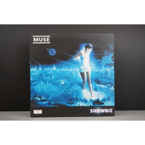 10 - Vinyl - Muse Showbiz 2 LP on Mushroom MUSH59LP, ltd edn numbered 2584, clear vinyl, sleeves and viny... 