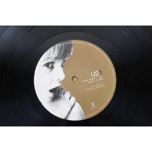 131 - Vinyl - U2 The Best of 1980-1990 2 LP U211/524613-1 with inner sleeves, sleeves vg+, vinyl ex