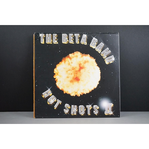 225 - Vinyl - Eighth LPs to include Arcade Fire Neon Bible, The Beta Band Hot Shots II, Veruca Salt Americ... 