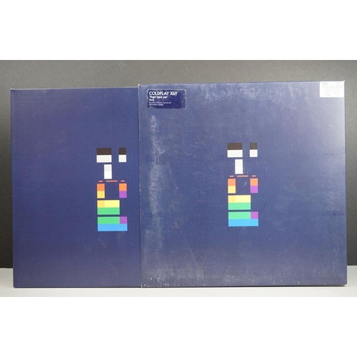 29 - Vinyl - Coldplay X & Y Boxed 2 LP on Parlophone 07243474786 1 1 with poster in ex unused condition, ... 