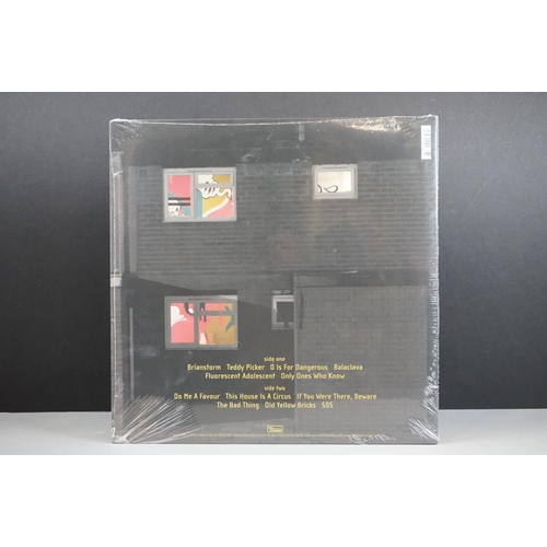 39 - Vinyl - Arctic Monkeys Favourite Worst Nightmare LP on Domino WIGLP188, sealed