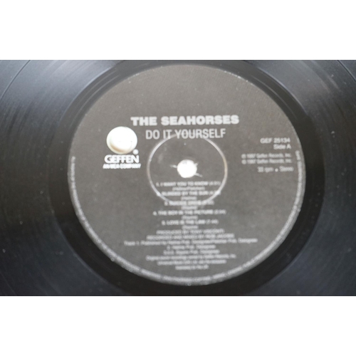 41 - Vinyl - The Seahorses Do It Yourself LP on Geffen GEF25134, sleeves with some marks but vg++ overall... 