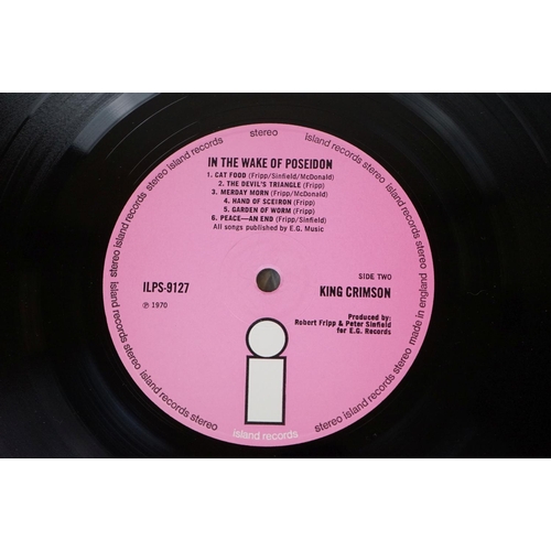 52 - Vinyl - King Crimson 2 LP's to include In The Court Of (ILPS 9111) matrices -A2 and B3 pink 'i' labe... 