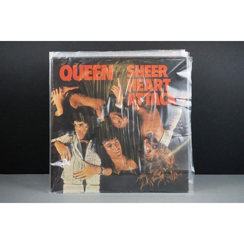 63 - Vinyl - Queen collection of 16 LP's to include The Miracle, At The Beeb, Live Magic, A Kind Of Magic... 