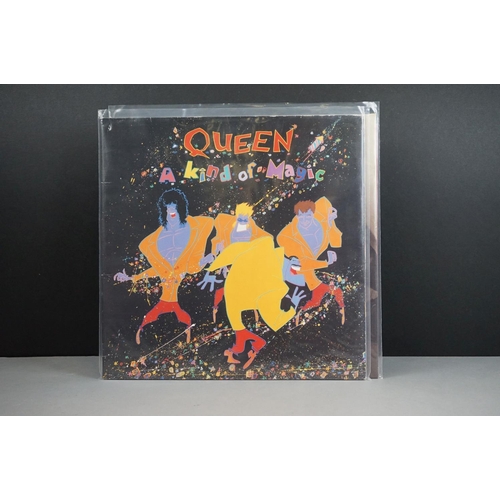 63 - Vinyl - Queen collection of 16 LP's to include The Miracle, At The Beeb, Live Magic, A Kind Of Magic... 