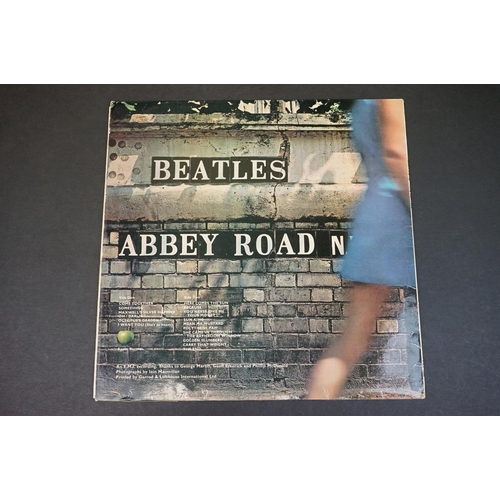 342 - Vinyl - Four The Beatles LPs to include Abbey Road PCS7088, For Sale PMC1240 flip back, Hard Days Ni... 