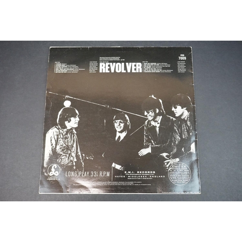 342 - Vinyl - Four The Beatles LPs to include Abbey Road PCS7088, For Sale PMC1240 flip back, Hard Days Ni... 