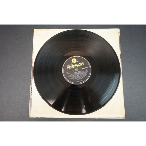 620 - Vinyl - The Beatles 2 LP's to include Please Please Me (PMC 1202) black and yellow label, showing Th... 