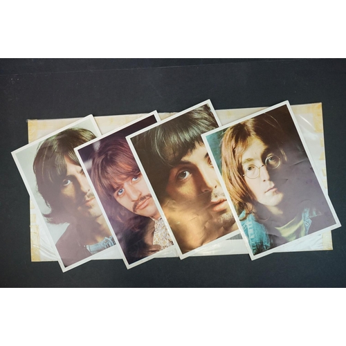 707 - Vinyl - The Beatles White Album (PMC 7067/8) No 0077487 side opener, 4 photographs, poster, white in... 