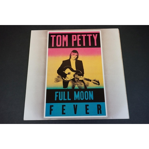 734 - Vinyl & Autographs - Tom Petty & The Heartbreakers 7 LP's to include Let Me Up (MCG 6014), Live (MCM... 