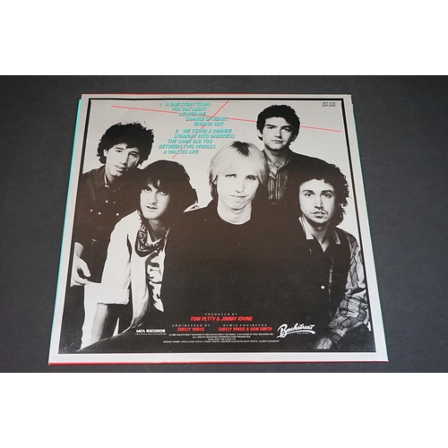 734 - Vinyl & Autographs - Tom Petty & The Heartbreakers 7 LP's to include Let Me Up (MCG 6014), Live (MCM... 