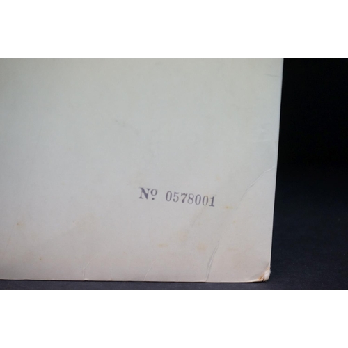 747 - Vinyl - The Beatles White Album (PCS 7067/8) stereo No 0578001, top loader, 4 photos, no poster, bla... 