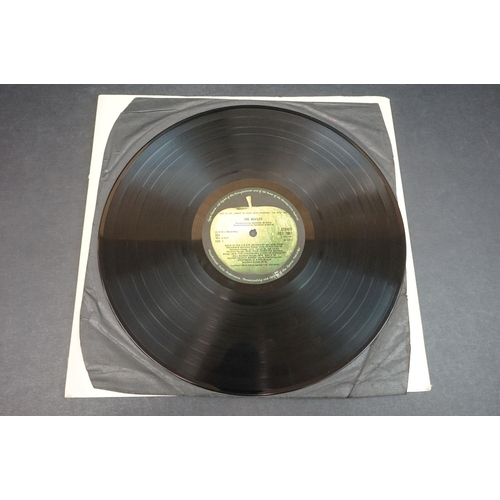 747 - Vinyl - The Beatles White Album (PCS 7067/8) stereo No 0578001, top loader, 4 photos, no poster, bla... 