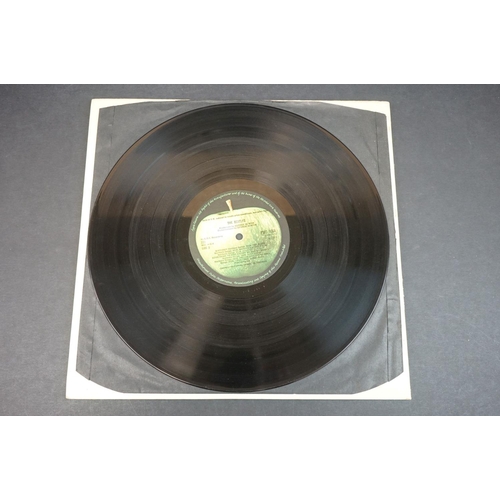 764 - Vinyl - The Beatles White Album (PMC 7067/8) top loader No 0057324 with 4 photos and lyric inners.  ... 