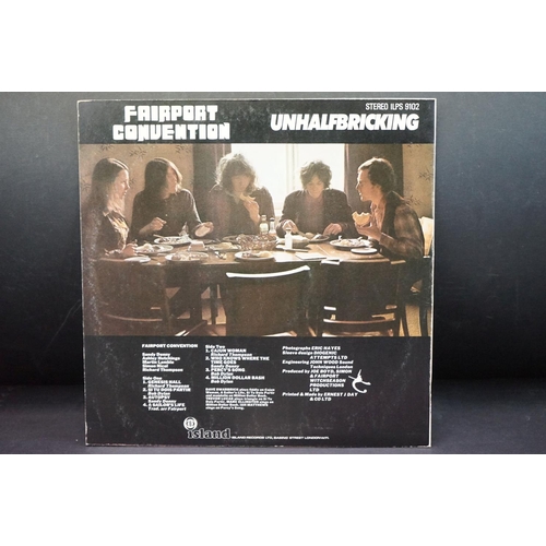 363 - Vinyl - Fairport Convention Unhalfbricking LP on Island ILPS9102, pink circle logo, vg+