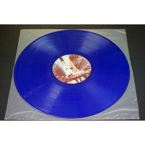 724 - Vinyl - Mercury Rev Yerself Is Steam (MINT LP 4) blue vinyl version, and Car Wash Hair (MINT 5 T).  ... 