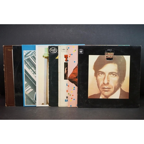 556 - Vinyl - Eight LPs to include Leonard Cohen CBS63241, The Monkees DARTY12, Best of The Beach Boys 208... 