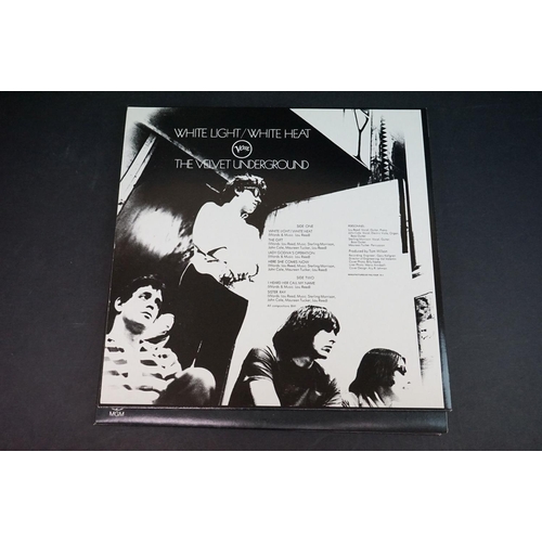 562 - Vinyl - The Velvet Underground 5 LP box set (VUBOX1) box, booklet, inners, vinyl Vg++