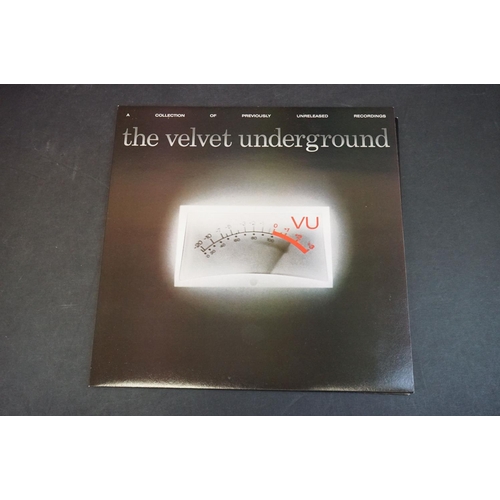 562 - Vinyl - The Velvet Underground 5 LP box set (VUBOX1) box, booklet, inners, vinyl Vg++