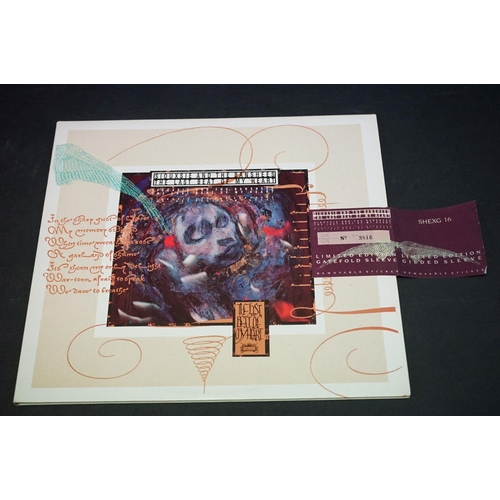 584 - Vinyl - Siouxsie & The Banshees collection to include 1 LP Nocturne (SHAH 1), 1 12 inch picture disc... 