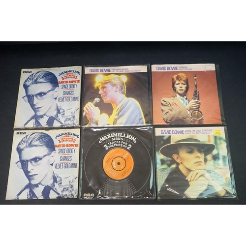 579 - Vinyl - David Bowie, a collection of 18 x 7