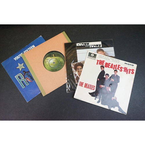 581 - Vinyl - 3 EP's from The Beatles & Members to include Twist & Shout, The Beatles Hits and Magical Mys... 