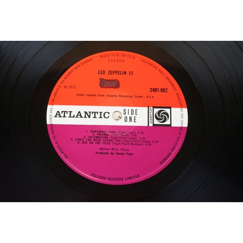 181 - Vinyl - 5 Led Zeppelin LPs to include One (SD 8216) US pressing with Atlantic / ATCO advertising inn... 