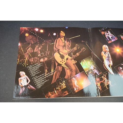 631 - Vinyl - The Runaways 3 LP's to include Live In Japan (Mercury 9100046) French pressing, Waiting For ... 